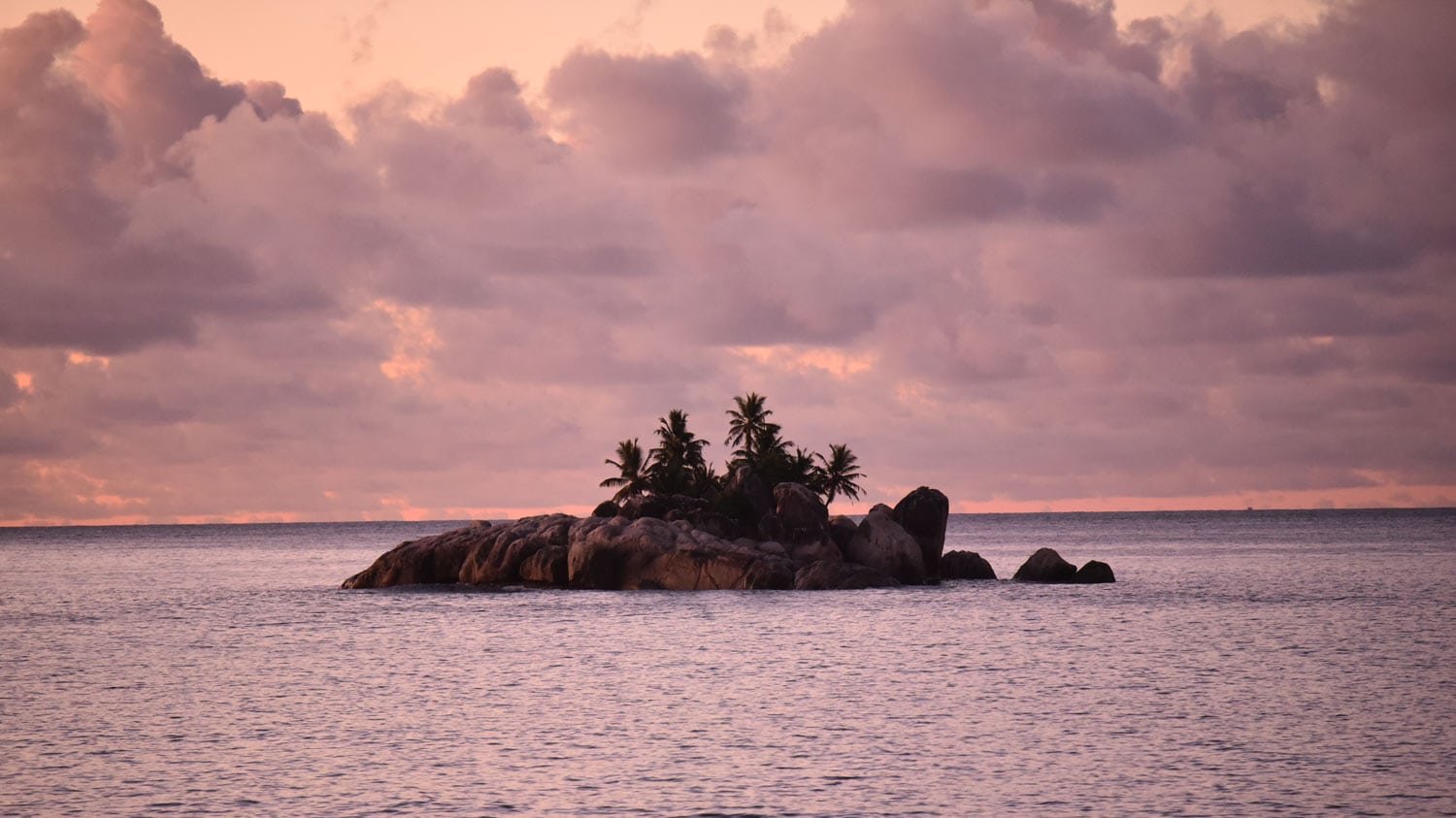 Pink L'lot Island Seychelles