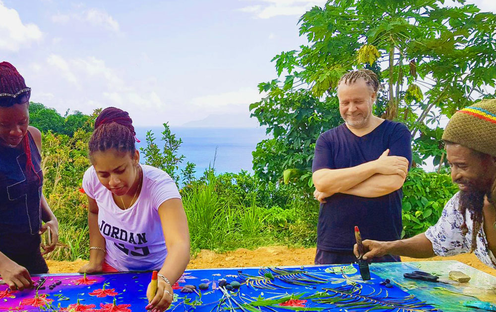 Soul Flower Tour, Sunprint avec Island Tour Seychelles, Atelier Soul Flower Tour Mahé Soul Flower Tour, Sunprint avec Island Tour Seychelles, Atelier Soul Flower Tour Mahé